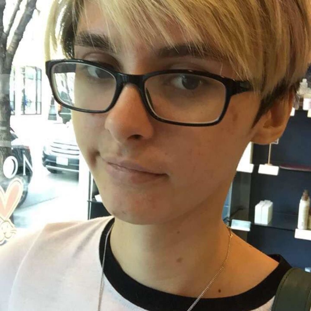 Meet your Posher, Gabrielle